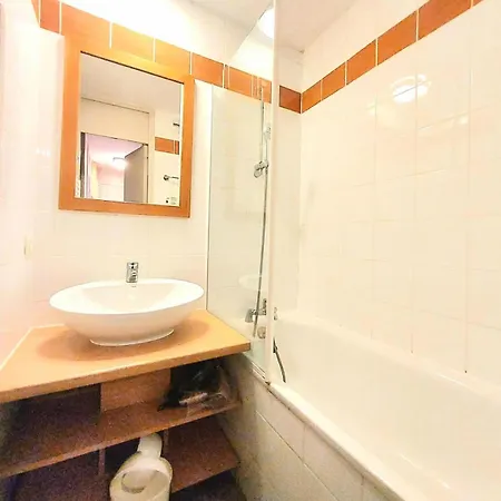 Ellebore - Ellebore N°520 Mae-1551 Apartment *
